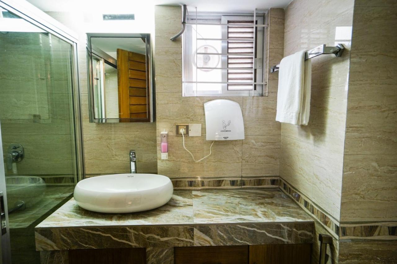 Shinepukur Suites ダッカ エクステリア 写真